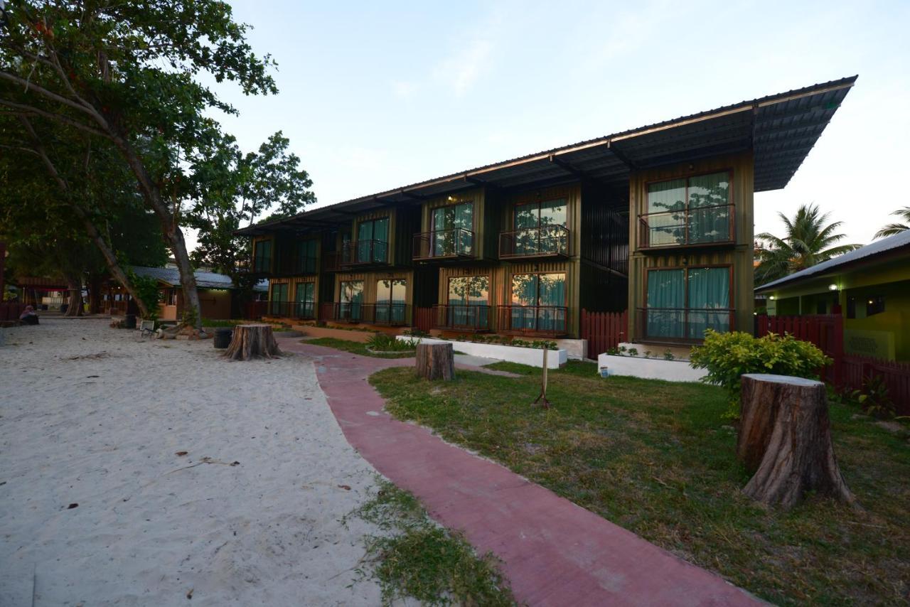 Delta Chenang Resort Pantai Cenang  Kültér fotó