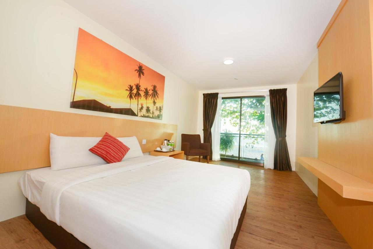 Delta Chenang Resort Pantai Cenang  Kültér fotó