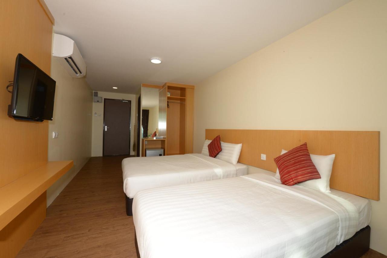 Delta Chenang Resort Pantai Cenang  Kültér fotó